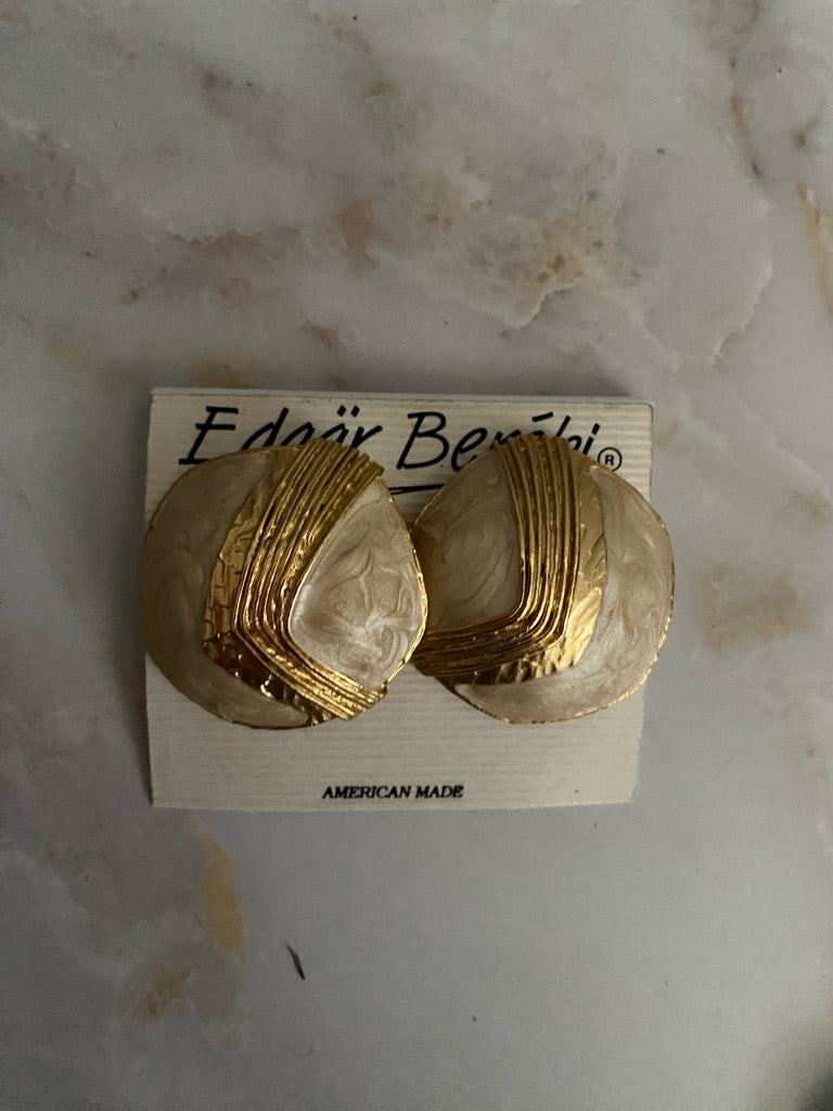 Vintage Edgar Berebi Marble White Clip-On Earrings